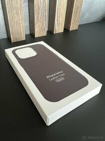 Kozeny kryt iPhone 14, 15, 16 Pro Letaher Case Midnight