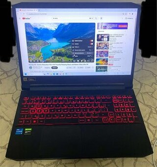 Predám herni notebook acer nitro 5 n20c1 i5 11 gen 16 gb ram