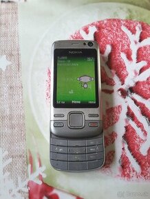 Predám nádherný celokovovy vysuvaci mobil Nokia 6600i