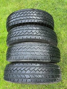 Zimne pneu 195/75 r16c cela sada - 1