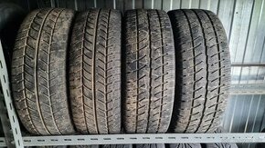 235/65r16c