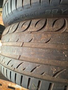 245/40 R19 98Y