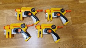 NERF N-strike NITE FINDER 4ks