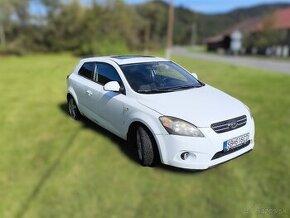 KIA Cee’d Hatchback 92.7kw Manuál