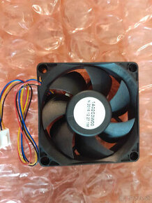 20 x Nový Foxconn PVA070E12L, AMD Heatsink's Fan, 12V 0.20A