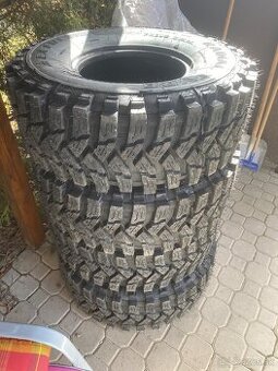 33x12,5 R15 plus 2