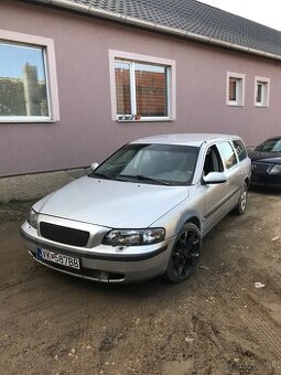 Predám Volvo v 70 2.5tdi acv