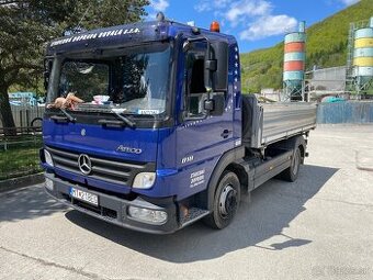 Mercedes Atego 818