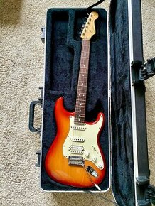 Fender Stratocaster USA - 1