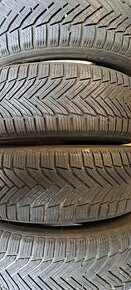 Predám 4ks slušné zimné pneumatiky 225/60r16-102V Michelin