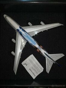 Boeing 747-400. 1:200 -