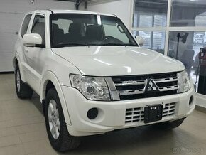 Mitsubishi Pajero 2012 - 1