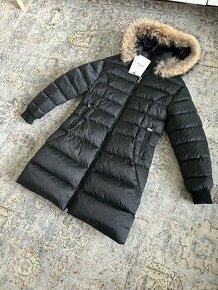 Bunda s kozusinou moncler