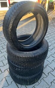 225/45 R17 Zimne Michelin