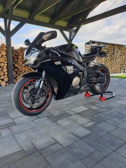 CBR 1000RR HONDA