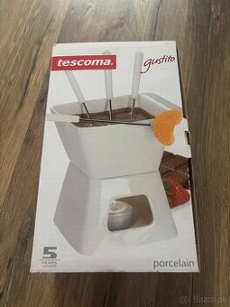 Porcelánová súprava na fondue