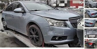 Chevrolet Cruze 1.6 2012 Predám DVERE, MOTOR F16D4,  otoč, p