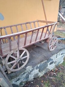 Drevený vozík