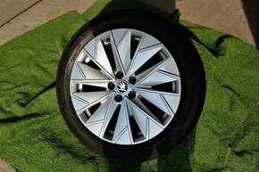 17”----ORIGINAL-ŠKODA KAMIQ---2020----5x100 R17---ZIMNA-SADA - 1