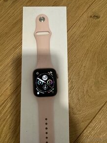 Apple Watch 6 - 44mm Pink Sand