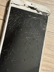 iPhone 5s na súčiastky