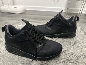 Zateplené zimušné topánky Nike Air Max