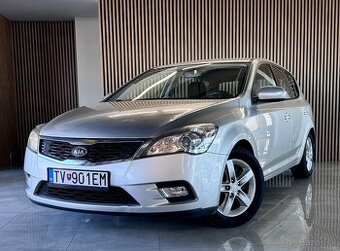 KIA Ceed 1.6 Benzín / Slovák / 149 tisíc km/2011