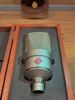 Neumann TLM 103 - 1