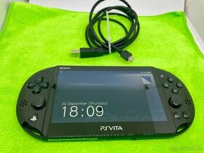 PS VITA PCH2004