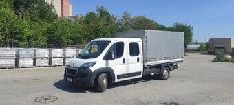 Peugeot Boxer 7mieste + valník s plachtou