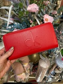 Calvin Klein červená peňaženka