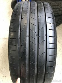 235/55R18 Hankook