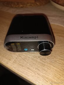 Mini zosilovač  prehrávač bluetooth