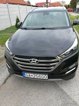 Predam hyundai tucson 1.7 crdi. 85kw. - 1