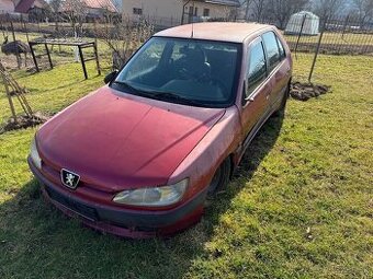 Na diely Peugeot 306 1,9 bezkat, hladký diesel bez TP