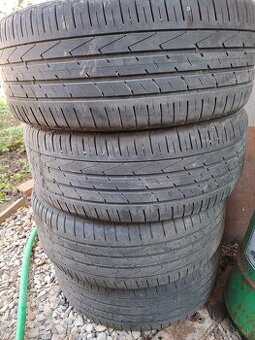 235/50 R 19 - 1