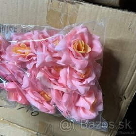 Umelé kvety - Ruže 0,02€/ks (vencovky) úplne nové