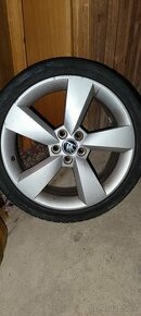 Škoda letné pneumatiky s hliníkovými diskami 205/40 R17 - 1