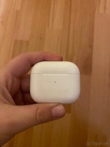 AirPods 3.generácie