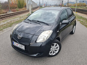 Toyota Yaris 1.3 VVT-I Summer Cool