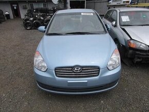 Hyundai Accent rok 2007 4 dverový sedan bledo modra met.