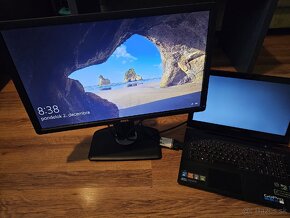 Dell U2412M Monitor 24"