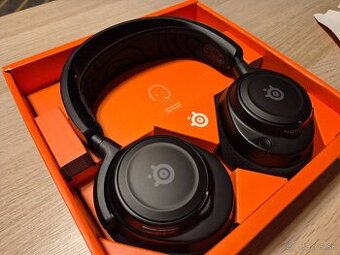 Bezdrátová sluchátka Steelseries Arctis Nova 7