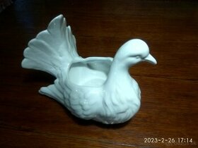 Porcelánová kačica a holub/hrdlička