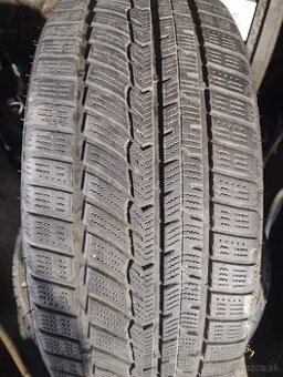 Pneu 195/50R15