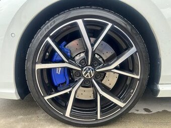 5x112 org. VW ESTORIL 8jx19 et50 235/35 r19 PIRELLI P ZERO