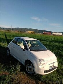 FIAT 500, 1,2 benzín, rok výroby 2009