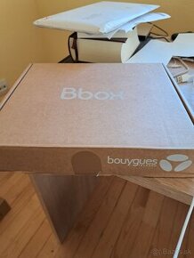 ADSL modem Bbox Bouygues Telecom, biela