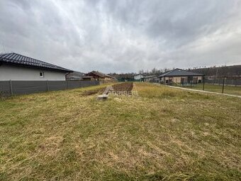 PREDAJ: Spišský Hrhov - Levoča; 1001 m2; 105.000 €