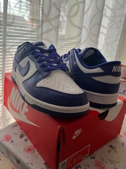 Nike Dunk low